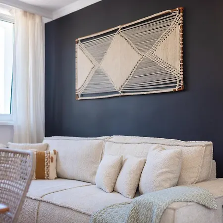 Bohema - Przytulne Mieszkanie Blisko Centrum I Dworca, Parter, Balkon, Park, Parking Apartment *