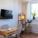 Bohema - Przytulne Mieszkanie Blisko Centrum I Dworca, Parter, Balkon, Park, Parking קרפאז'
