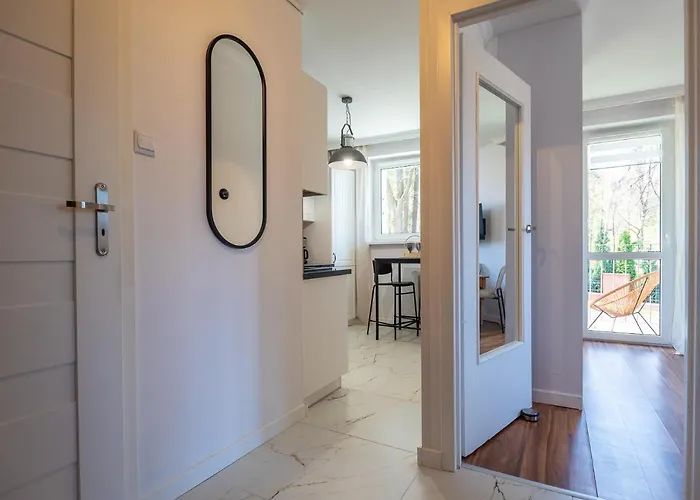 Bohema - Przytulne Mieszkanie Blisko Centrum I Dworca, Parter, Balkon, Park, Parking