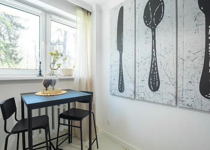 Bohema - Przytulne Mieszkanie Blisko Centrum I Dworca, Parter, Balkon, Park, Parking דירה